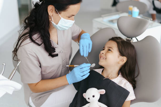 Best Dentist for Tooth Abscess  in Parklawn, CA