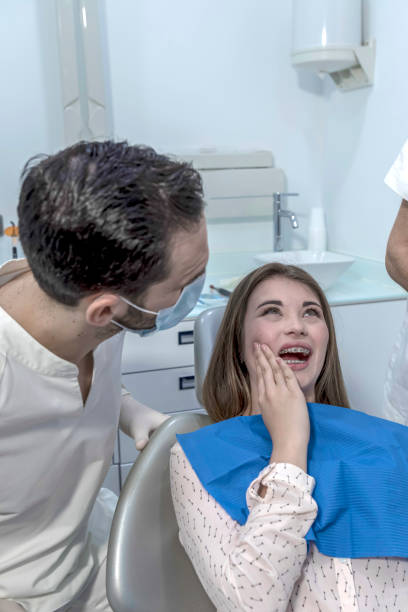 Best Affordable Emergency Dental Care  in Parklawn, CA